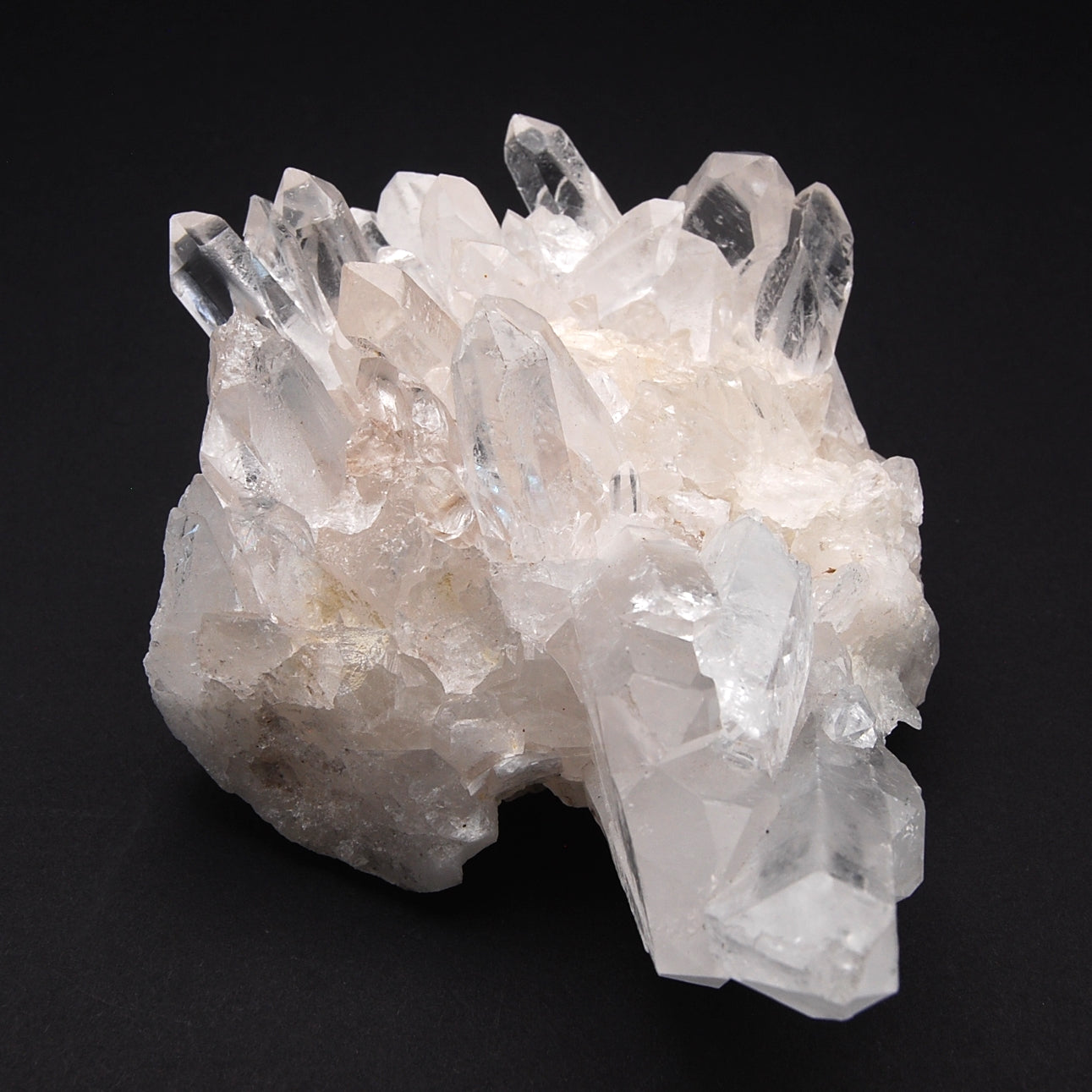 ROCK CRYSTAL 820g