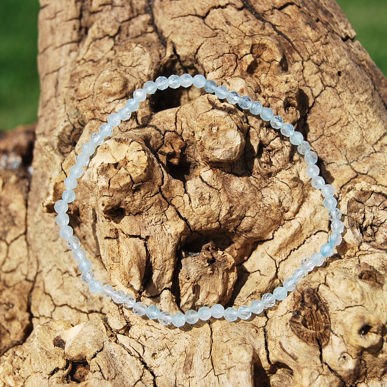 FACETED AQUAMARINE