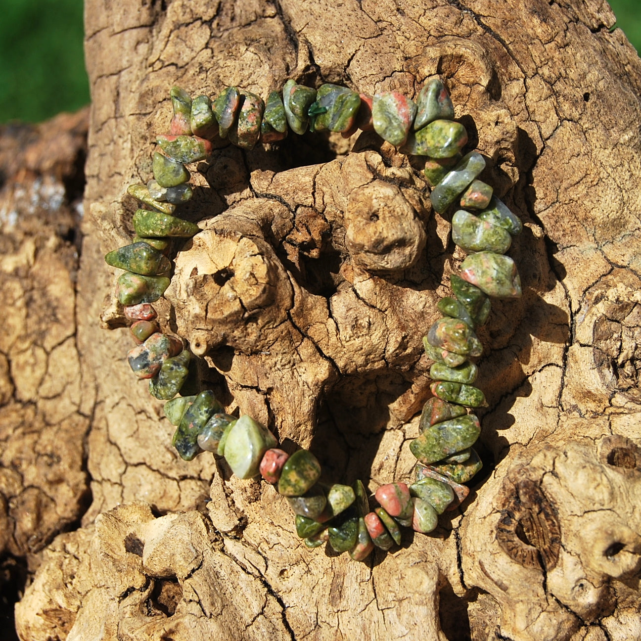EPIDOTE-UNAKITE