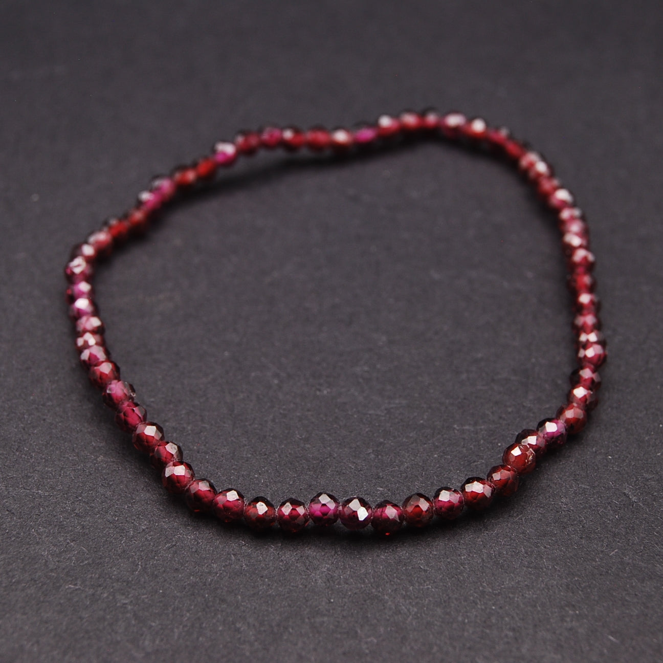 FACETED GARNET