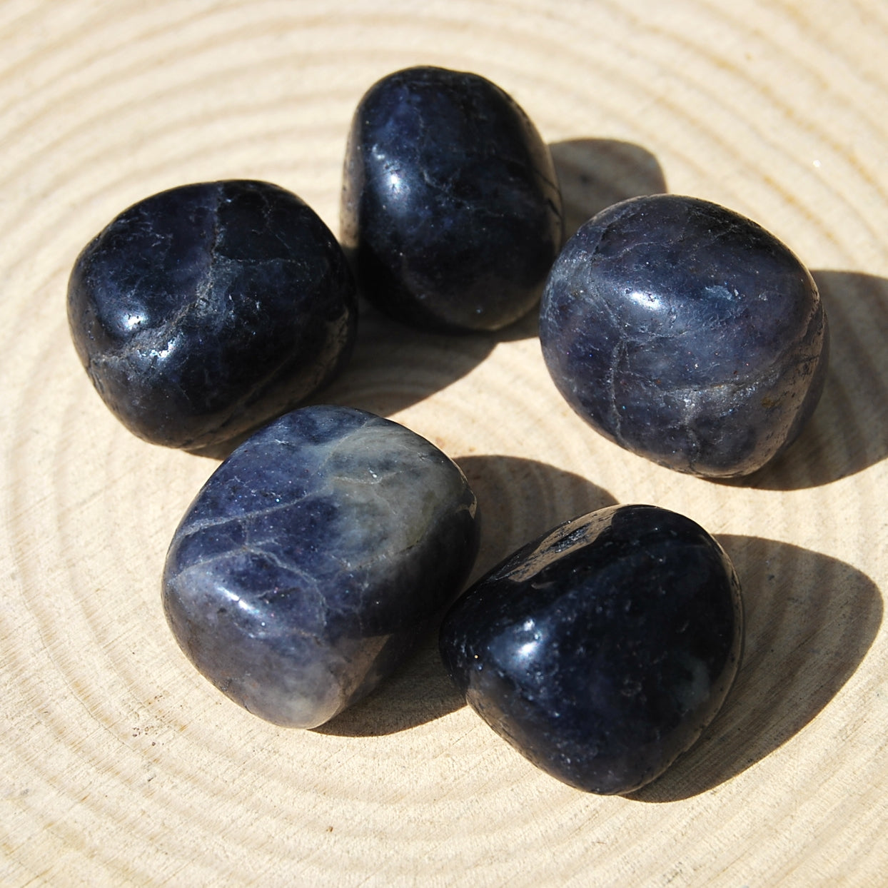 IOLITE (CORDIERITE)