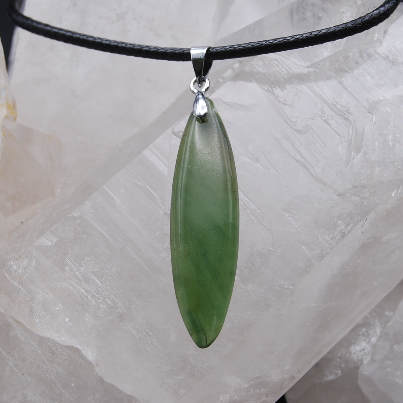 SERPENTINE - CHINESE JADE