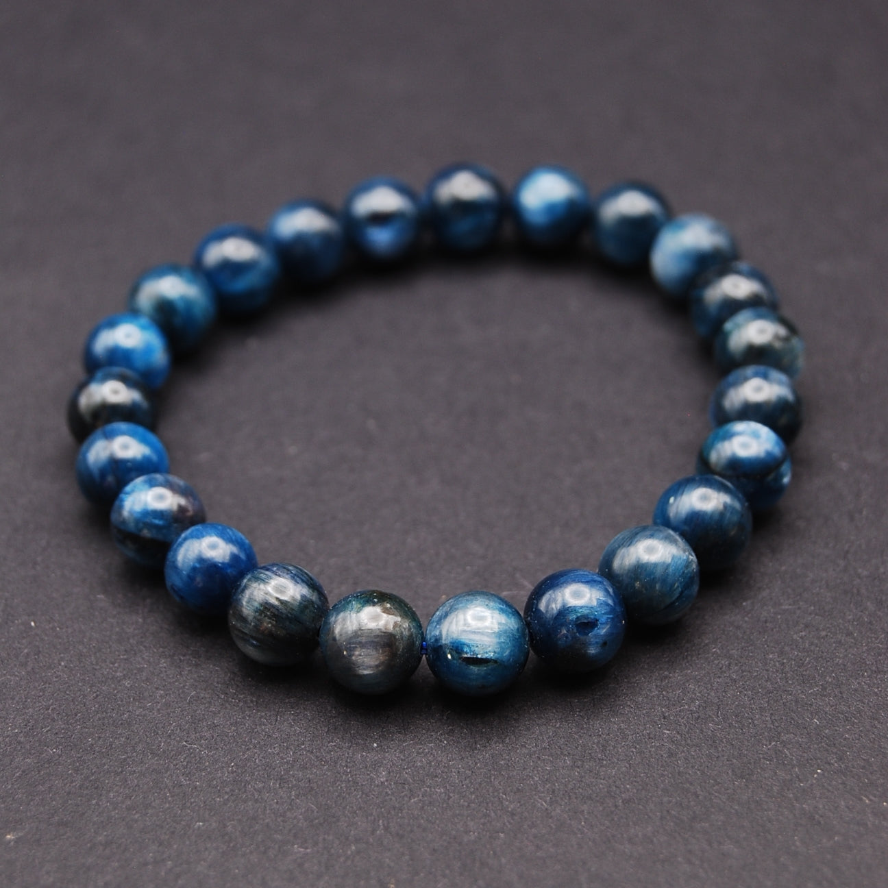 BLUE KYANITE 8MM