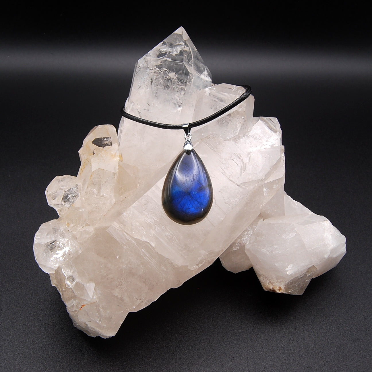 LABRADORITE 9,15g