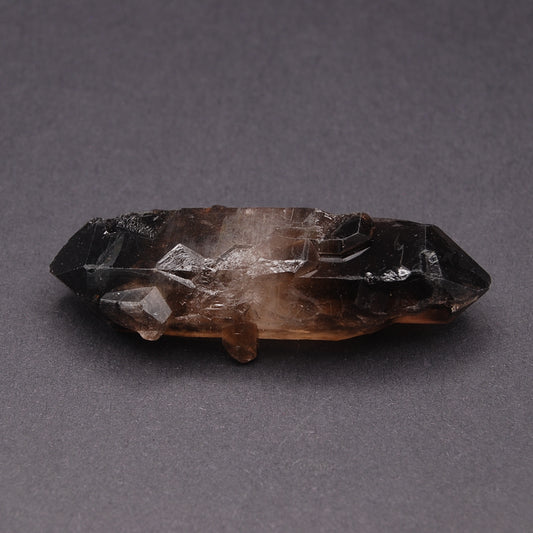 DOUBLE TERMINATED SMOKY QUARTZ