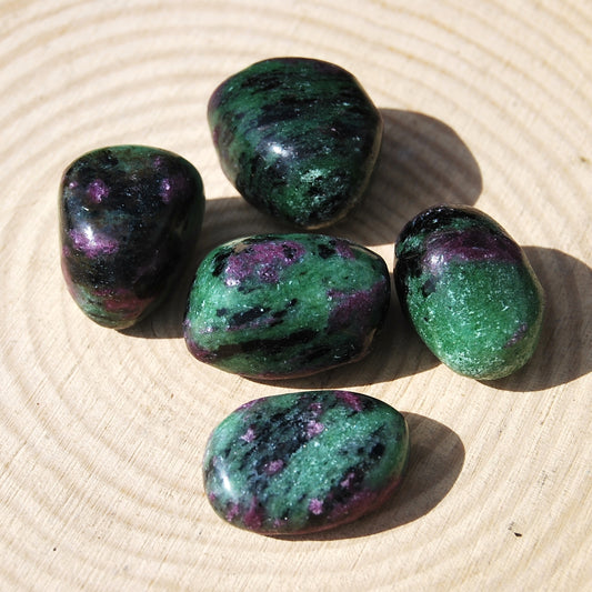 RUBY ON ZOISITE